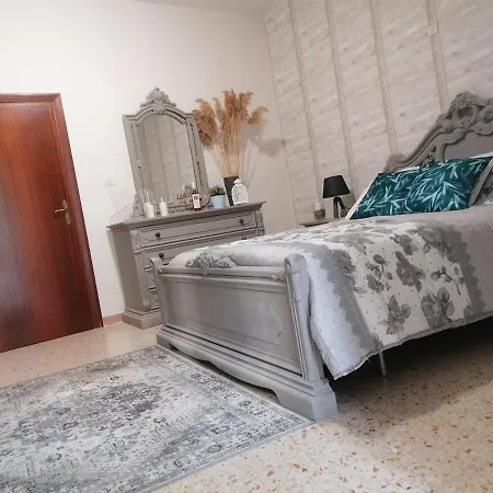 Bed & Breakfast Casa Rosa Abruzzo 3*