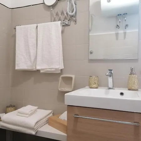 Casa Rosa Abruzzo Bed & Breakfast